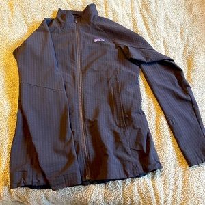 Patagonia lightweight jacket